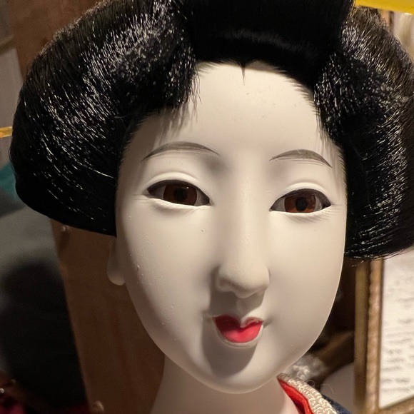Kyugetsu Japanese Geisha Doll - Picture 13 of 13